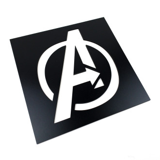 Drevená dekorácia Symbol Avengers čierna